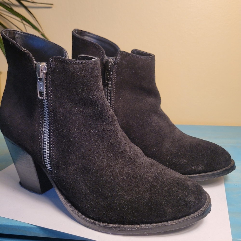 BCBGeneration Laura bootie